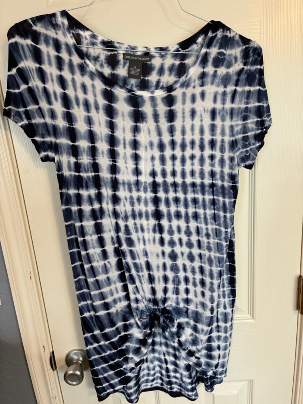 Chelsea & Theodore Navy and White Tie-Dye Short Sleeve Tunic with Front Knot